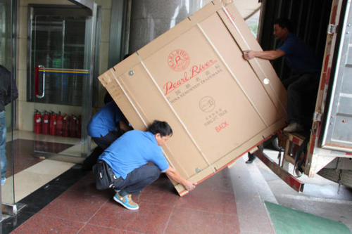浦北钢琴贵重工艺品无忧运